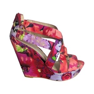 Material Girl Platform Wedge Crossover Strappy Heels Size 37.5 Pink/Purple